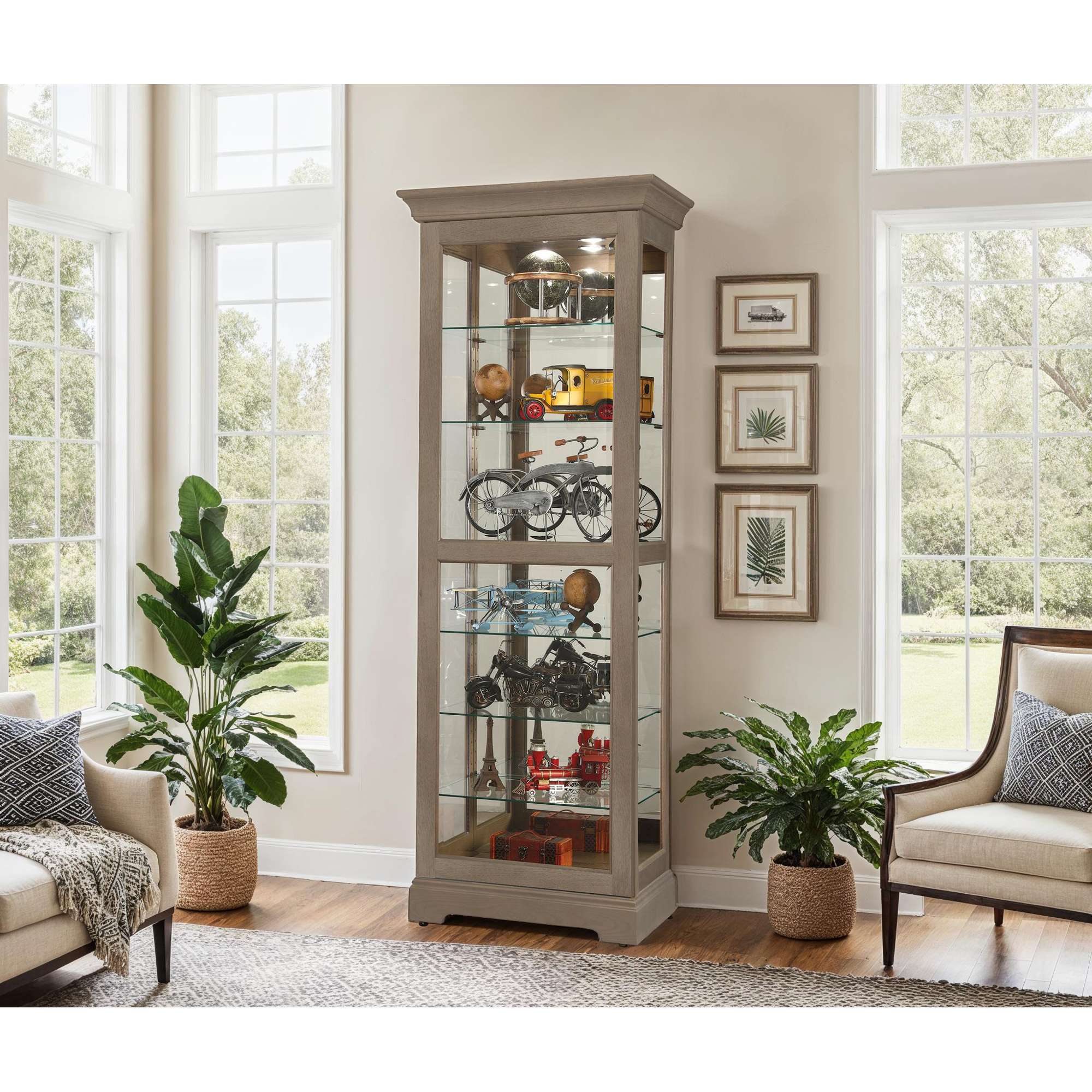 Martindale VI Curio Cabinet - Image 3